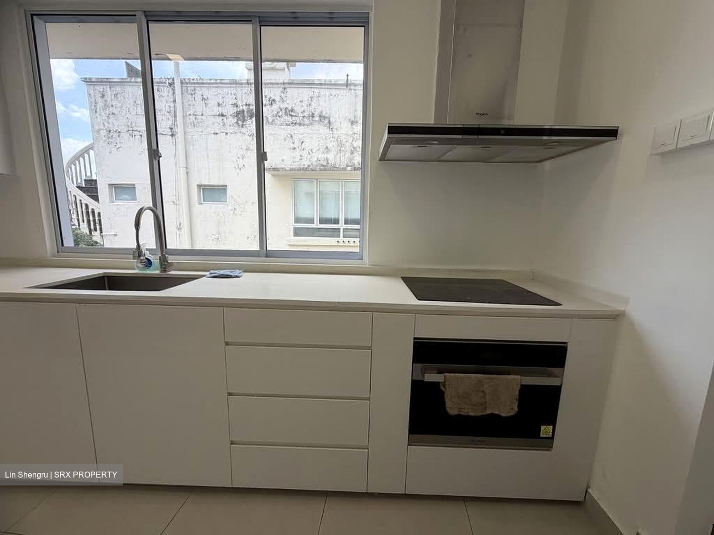 Lavender Street (D12), Office #537695091